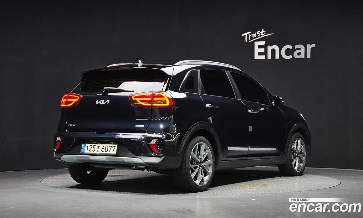 Kia Niro 2021 1.6 автомат (гидро), фото 1 Kia Niro 2021 1.6 автомат (гидро), фото 1