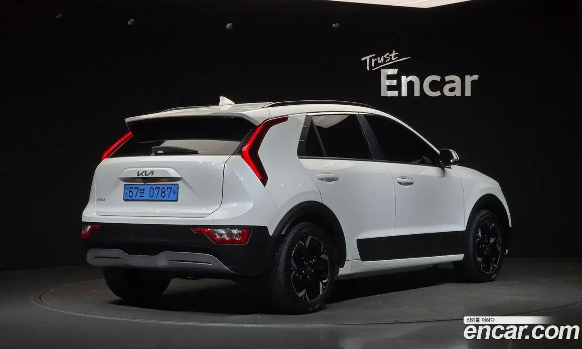 Kia Niro 2022 0.2 автомат (гидро), фото 2 Kia Niro 2022 0.2 автомат (гидро), фото 2