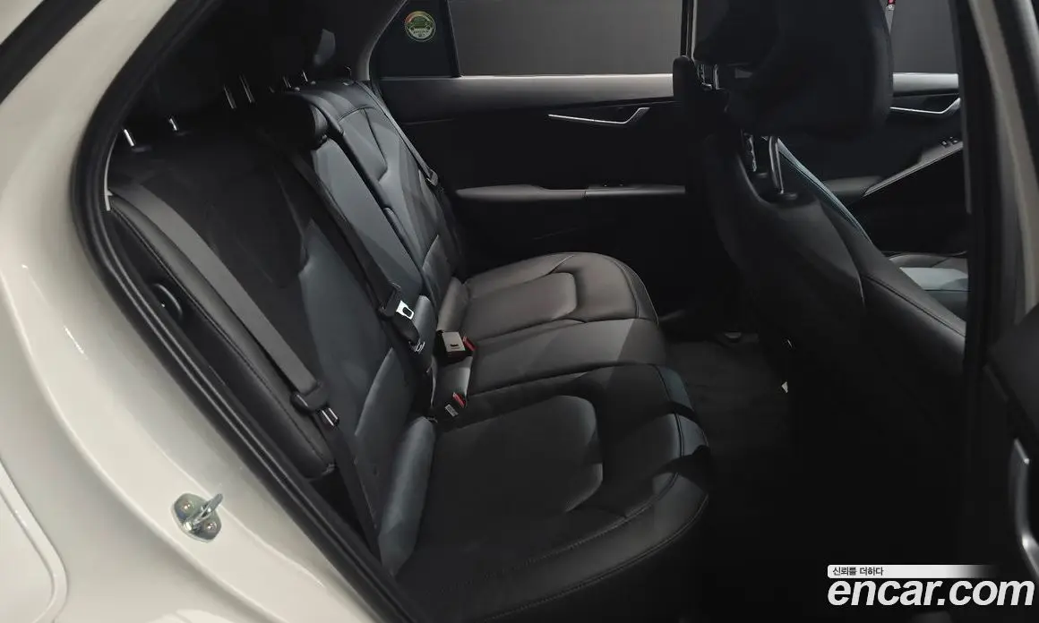 Kia Niro 2022 0.2 автомат (гидро), фото 17 Kia Niro 2022 0.2 автомат (гидро), фото 17