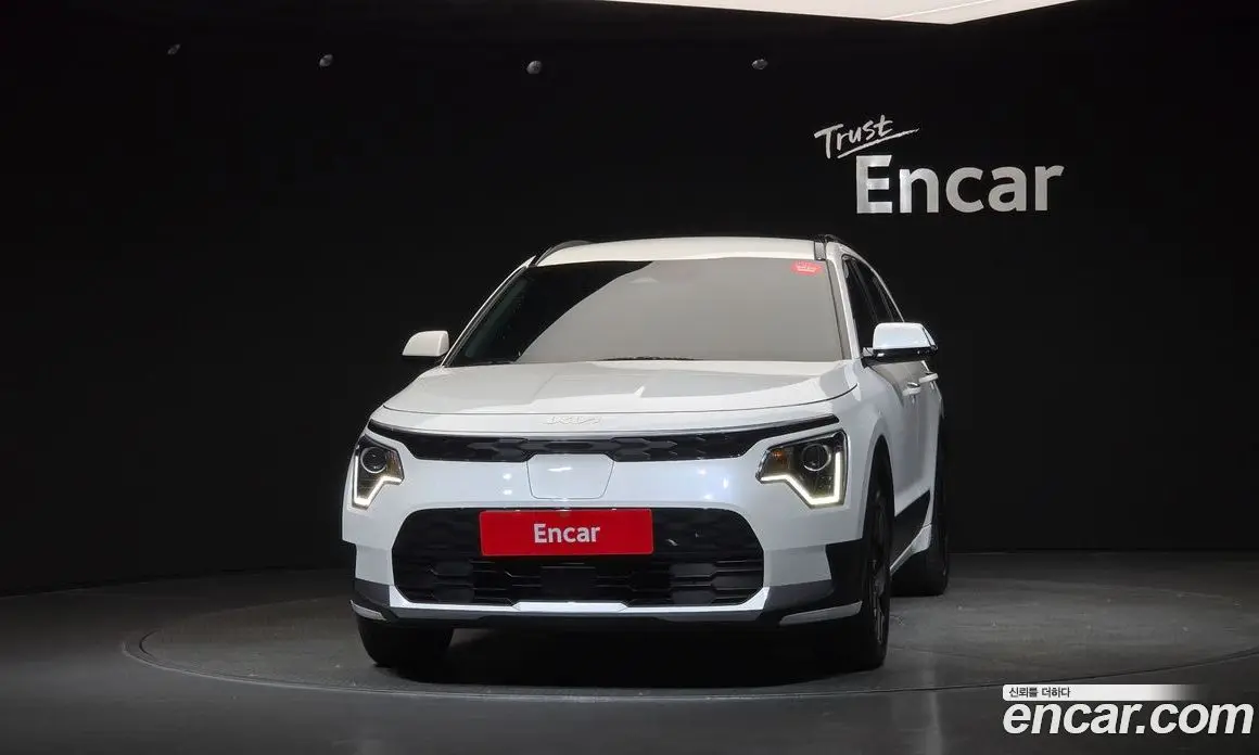 Kia Niro 2022 0.2 автомат (гидро), фото 3 Kia Niro 2022 0.2 автомат (гидро), фото 3
