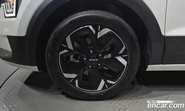 Kia Niro 2022 0.2 автомат (гидро), миниатюра 5 Kia Niro 2022 0.2 автомат (гидро), миниатюра 5