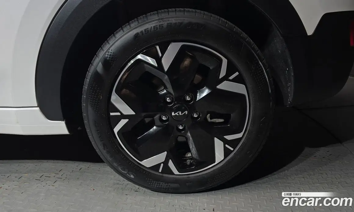 Kia Niro 2022 0.2 автомат (гидро), фото 7 Kia Niro 2022 0.2 автомат (гидро), фото 7