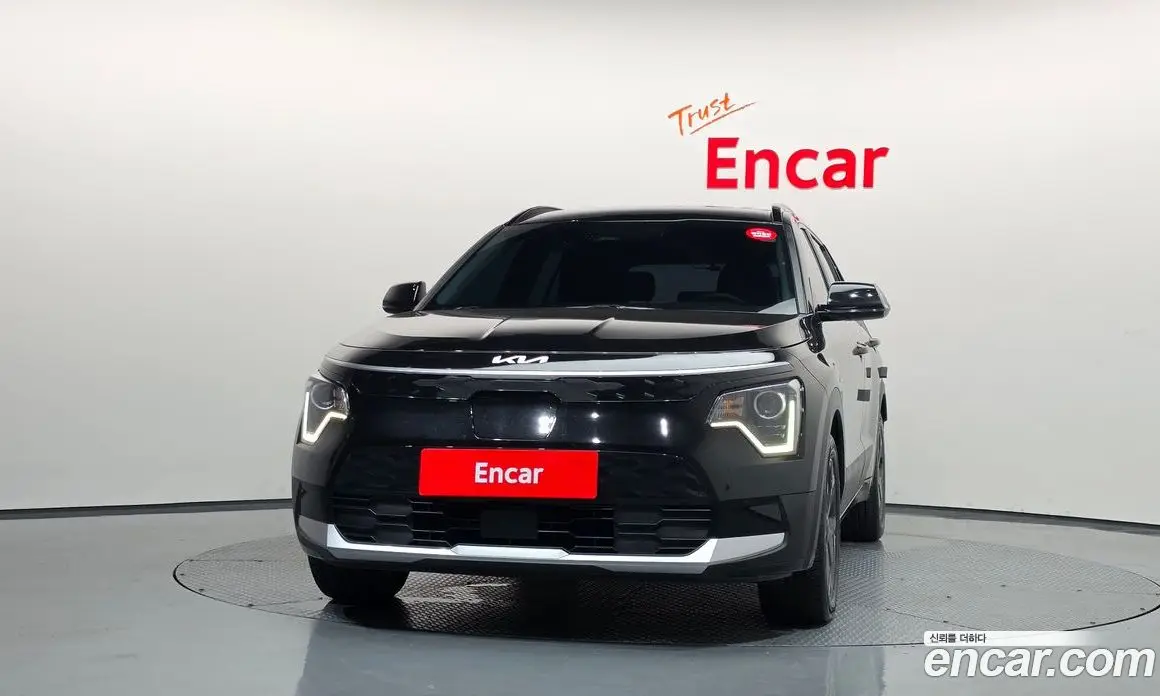 Kia Niro 2023 0.2 автомат (гидро), фото 3 Kia Niro 2023 0.2 автомат (гидро), фото 3