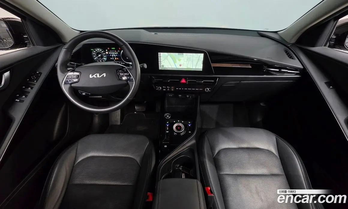 Kia Niro 2023 0.2 автомат (гидро), фото 10 Kia Niro 2023 0.2 автомат (гидро), фото 10
