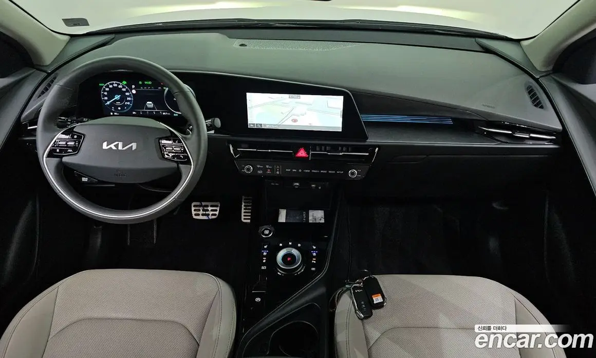 Kia Niro 2024 1.6 автомат (гидро), фото 10 Kia Niro 2024 1.6 автомат (гидро), фото 10