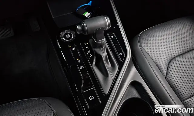 Kia Niro 2024 1.6 автомат (гидро), миниатюра 11