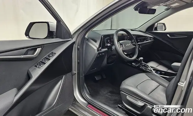 Kia Niro 2024 1.6 автомат (гидро), миниатюра 12