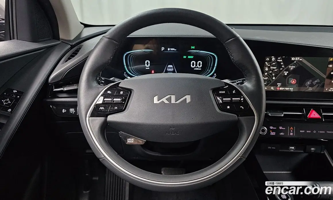Kia Niro 2024 1.6 автомат (гидро), фото 18