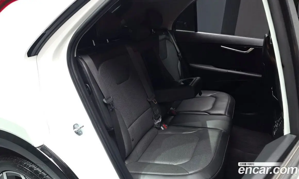 Kia Niro 2025 1.6 автомат (гидро), фото 18 Kia Niro 2025 1.6 автомат (гидро), фото 18