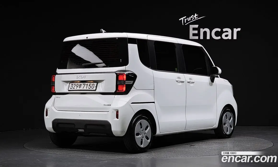 Kia Ray 2023 1.0 автомат (гидро), фото 1 Kia Ray 2023 1.0 автомат (гидро), фото 1