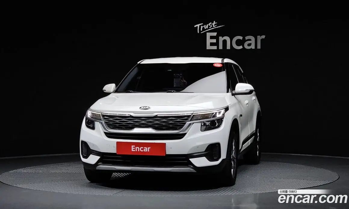 Kia Seltos 2020 1.6 автомат (гидро), фото 3 Kia Seltos 2020 1.6 автомат (гидро), фото 3