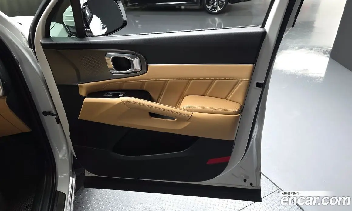 Kia Sorento 2023 2.5 автомат (гидро), фото 14 Kia Sorento 2023 2.5 автомат (гидро), фото 14