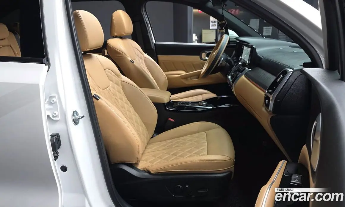 Kia Sorento 2023 2.5 автомат (гидро), фото 17 Kia Sorento 2023 2.5 автомат (гидро), фото 17