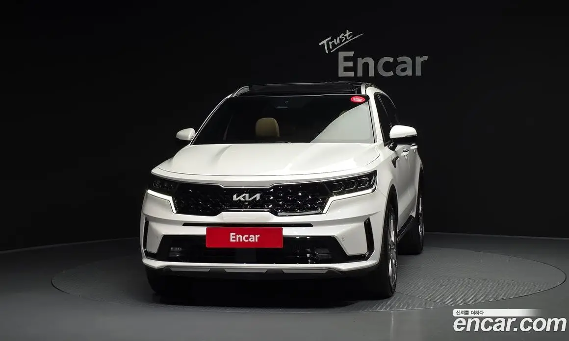 Kia Sorento 2023 2.5 автомат (гидро), фото 3 Kia Sorento 2023 2.5 автомат (гидро), фото 3