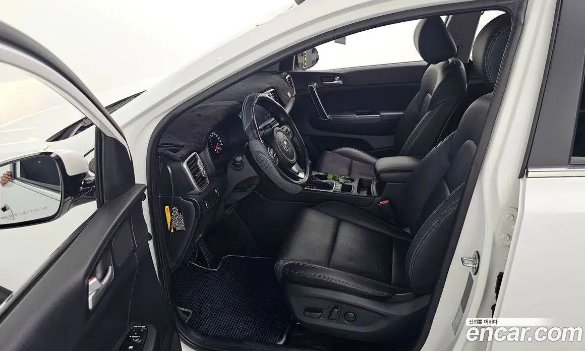 Kia Sportage 2016 2.0 автомат (гидро), фото 13