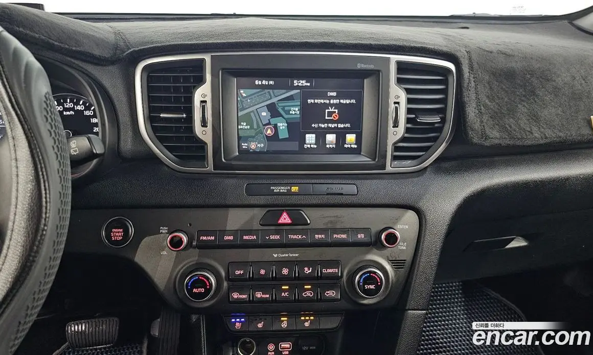 Kia Sportage 2016 2.0 автомат (гидро), фото 18