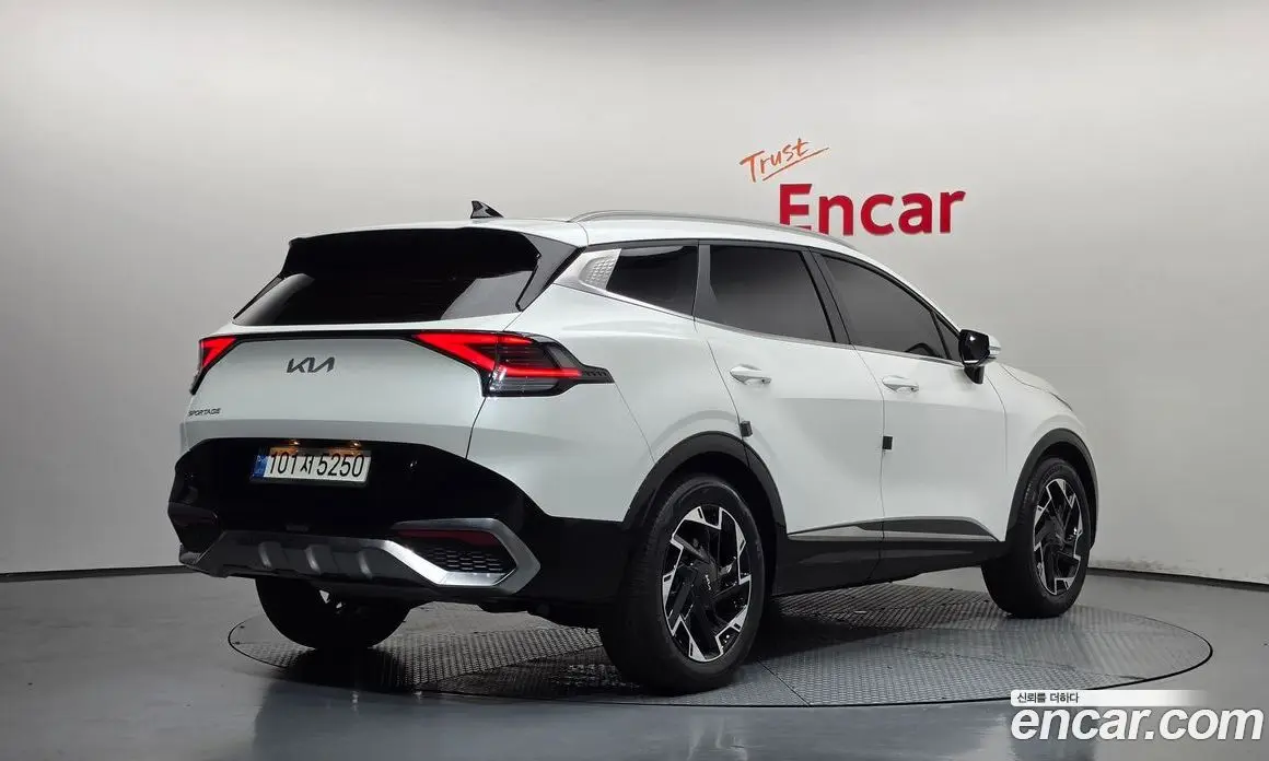 Kia Sportage 2021 1.6 автомат (гидро), фото 2 Kia Sportage 2021 1.6 автомат (гидро), фото 2