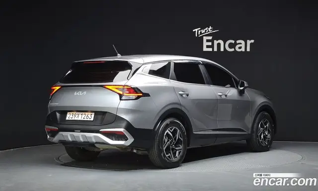 Kia Sportage 2023 2.0 автомат (гидро), миниатюра 2