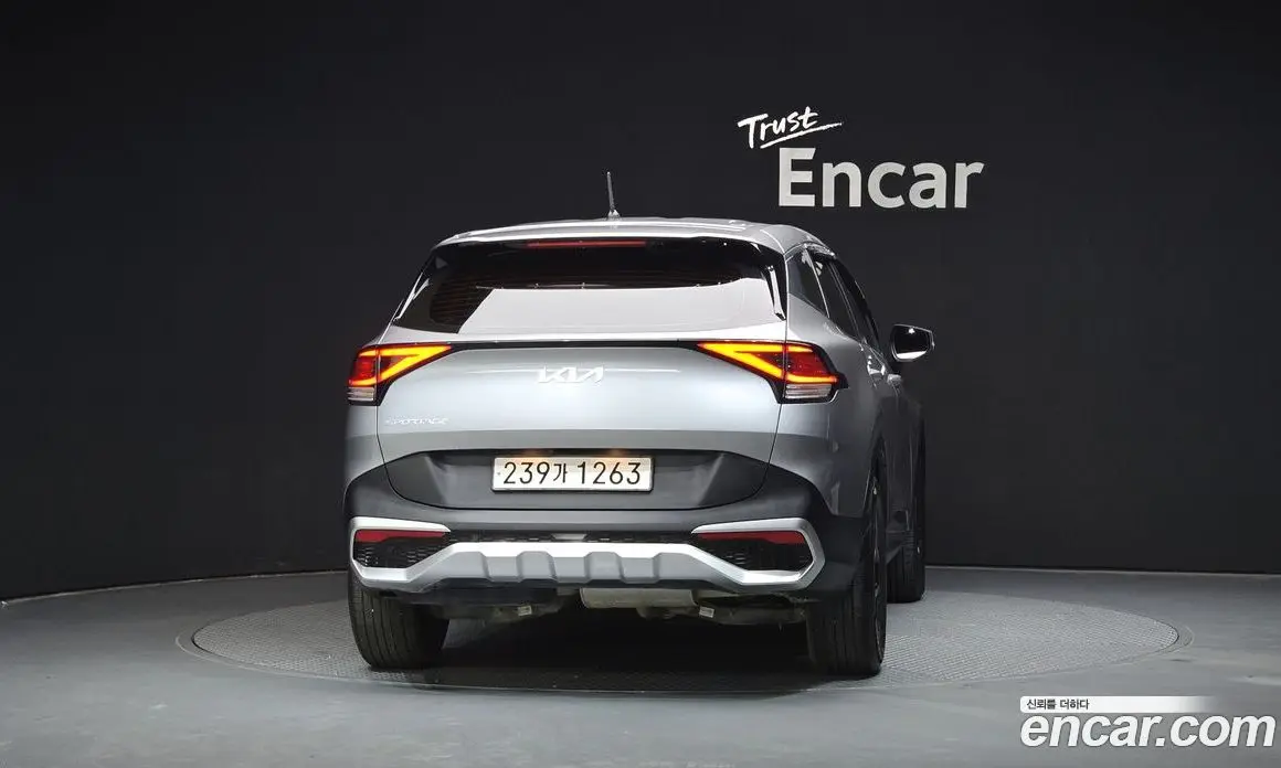 Kia Sportage 2023 2.0 автомат (гидро), фото 4