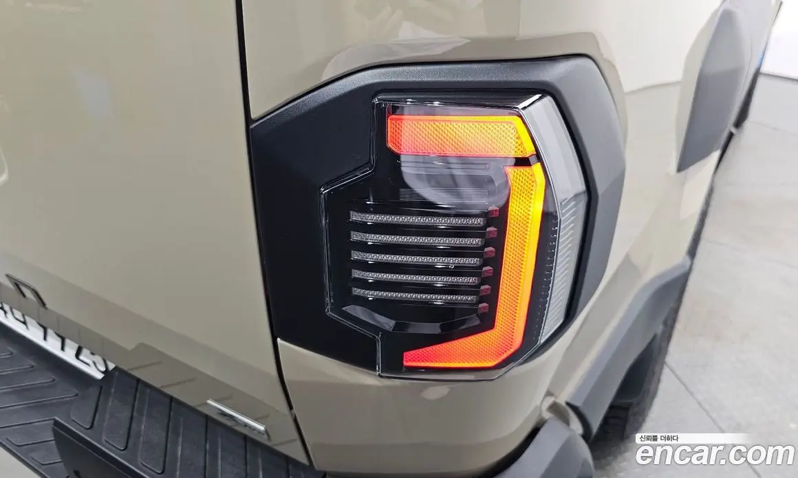 Kia Tasman 2025 2.5 автомат (гидро), фото 8