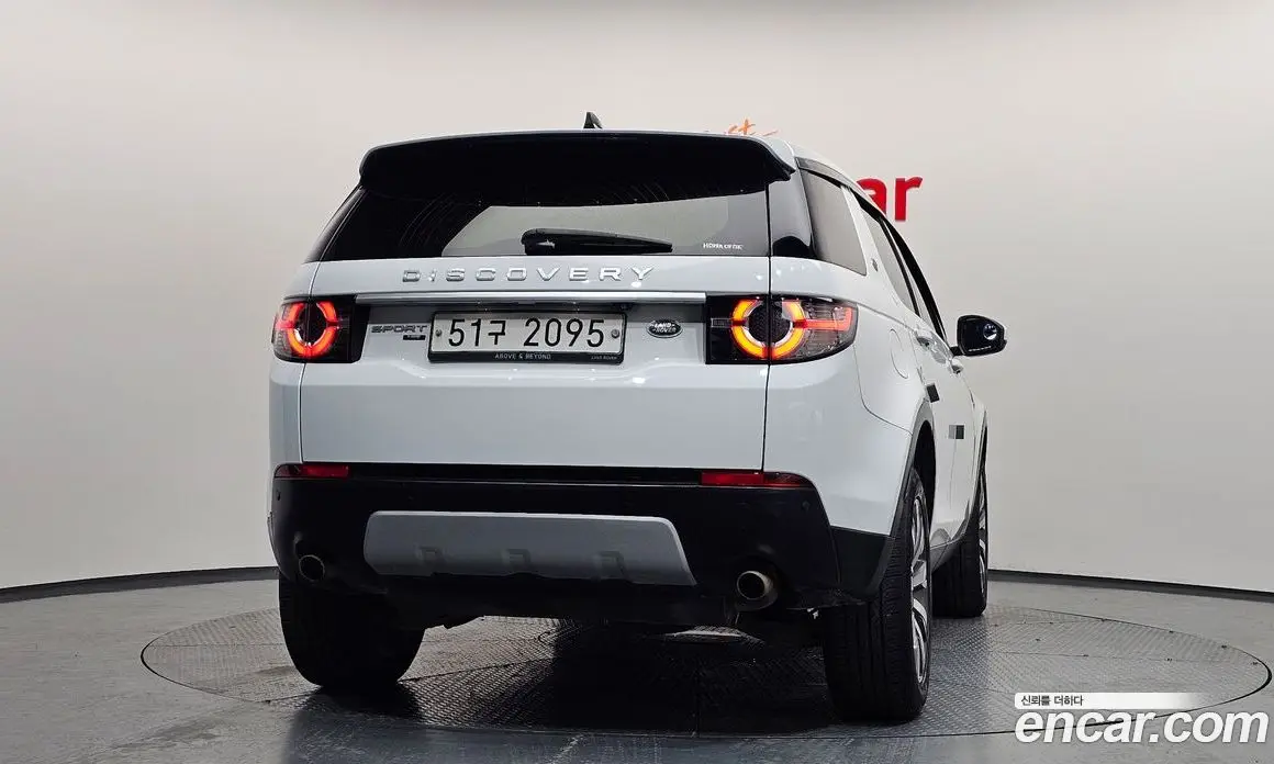 Land Rover Discovery Sport 2017 2.0 автомат (гидро), фото 4 Land Rover Discovery Sport 2017 2.0 автомат (гидро), фото 4