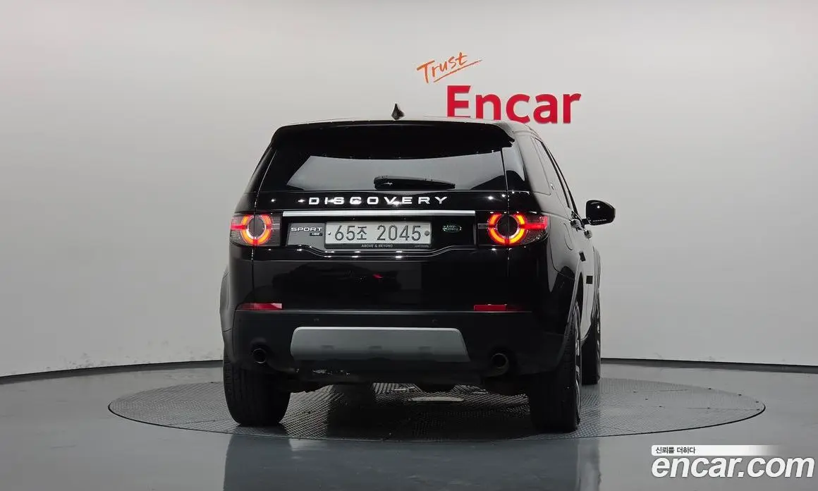Land Rover Discovery Sport 2017 2.0 автомат (гидро), фото 4 Land Rover Discovery Sport 2017 2.0 автомат (гидро), фото 4