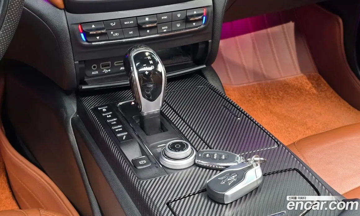 Maserati Ghibli 2018 3.0 автомат (гидро), фото 12 Maserati Ghibli 2018 3.0 автомат (гидро), фото 12