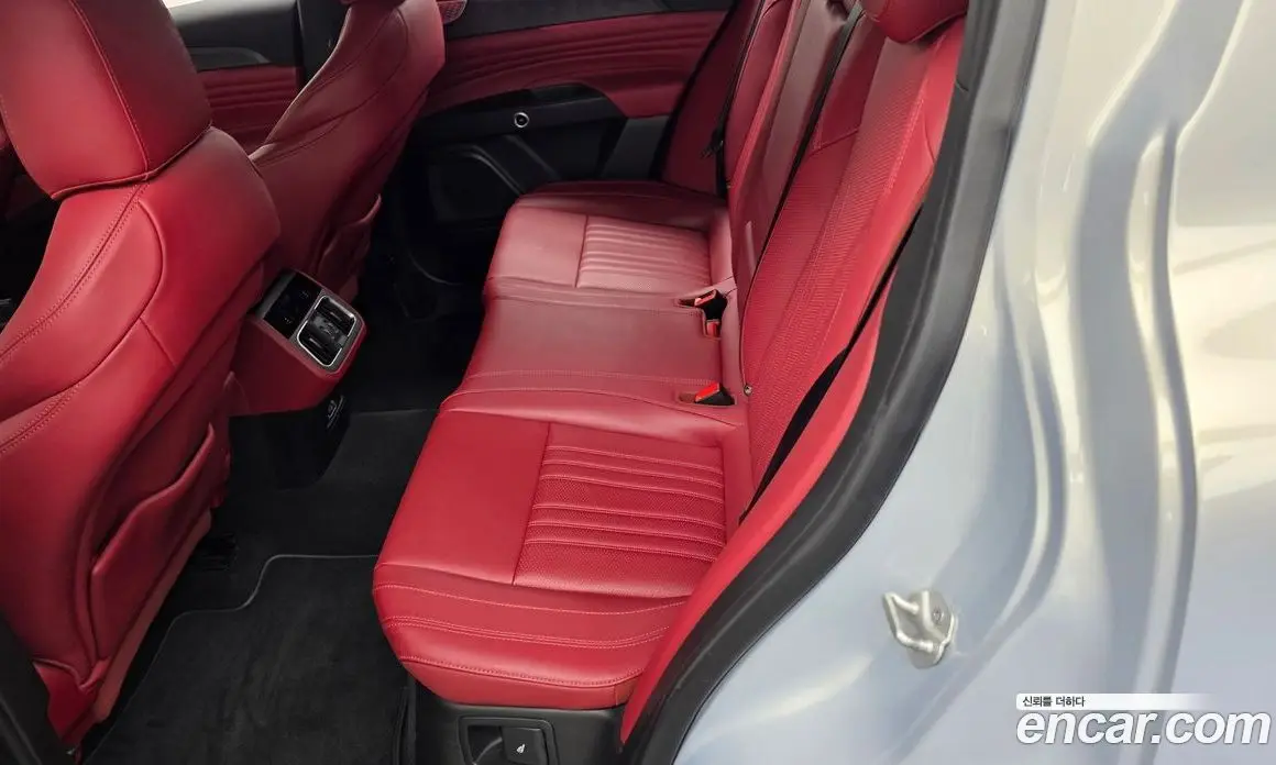 Maserati Grecale 2023 2.0 автомат (гидро), фото 16