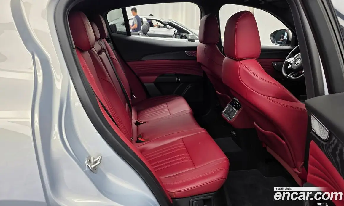 Maserati Grecale 2023 2.0 автомат (гидро), фото 18