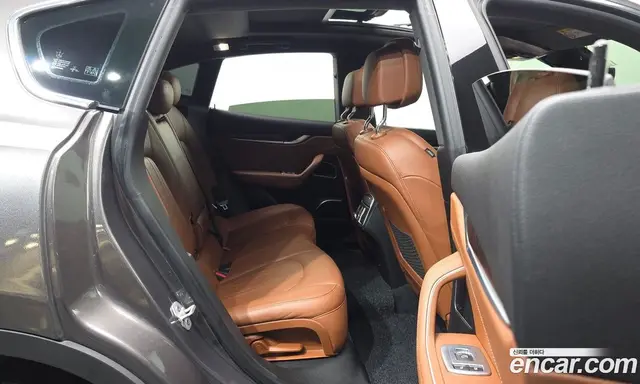 Maserati Levante 2017 3.0 автомат (гидро), миниатюра 12