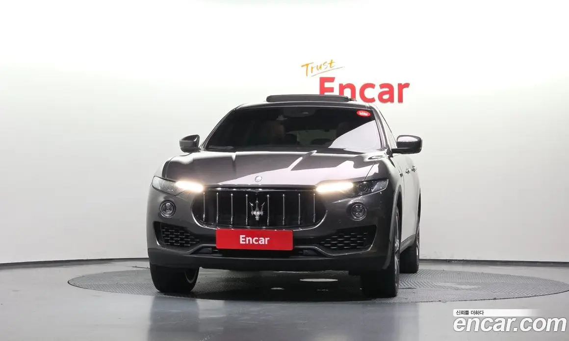 Maserati Levante 2017 3.0 автомат (гидро), фото 3 Maserati Levante 2017 3.0 автомат (гидро), фото 3
