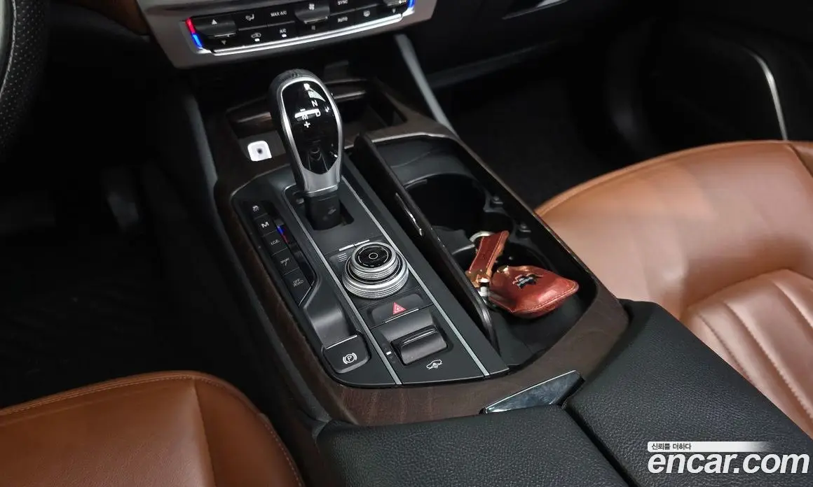 Maserati Levante 2017 3.0 автомат (гидро), фото 9 Maserati Levante 2017 3.0 автомат (гидро), фото 9