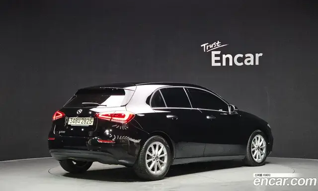 Mercedes-Benz A-Class 2020 2.0 автомат (гидро), миниатюра 2 Mercedes-Benz A-Class 2020 2.0 автомат (гидро), миниатюра 2