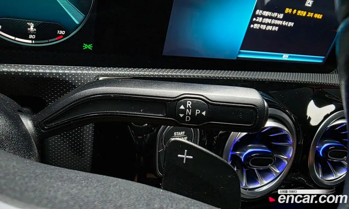 Mercedes-Benz A-Class 2021 2.0 автомат (гидро), фото 15