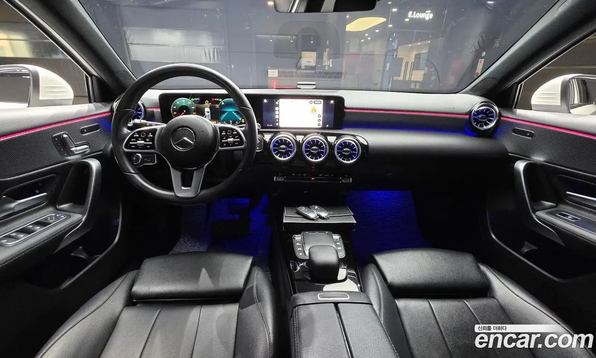 Mercedes-Benz A-Class 2021 2.0 автомат (гидро), фото 7