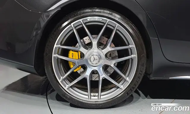 Mercedes-Benz AMG GT 2023 3.0 автомат (гидро), миниатюра 5