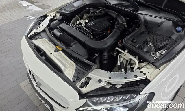 Mercedes-Benz C-Class 2016 1.6 автомат (гидро), миниатюра 6 Mercedes-Benz C-Class 2016 1.6 автомат (гидро), миниатюра 6