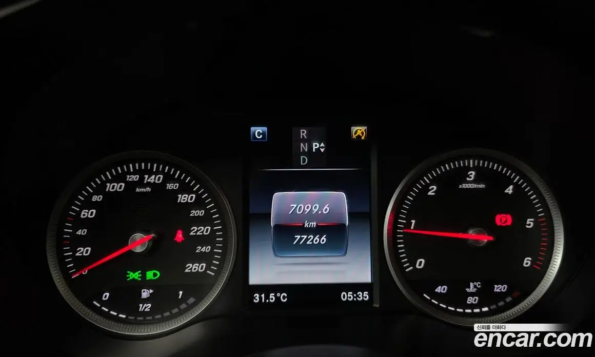 Mercedes-Benz C-Class 2016 1.6 автомат (гидро), фото 8 Mercedes-Benz C-Class 2016 1.6 автомат (гидро), фото 8