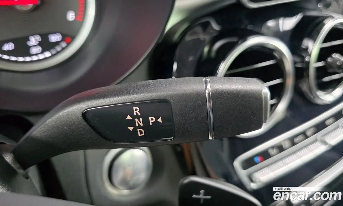 Mercedes-Benz C-Class 2016 1.6 автомат (гидро), фото 9 Mercedes-Benz C-Class 2016 1.6 автомат (гидро), фото 9