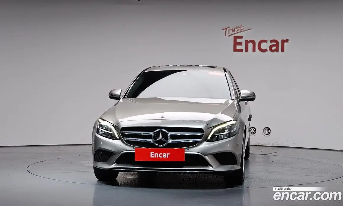 Mercedes-Benz C-Class 2020 2.0 автомат (гидро), фото 2 Mercedes-Benz C-Class 2020 2.0 автомат (гидро), фото 2