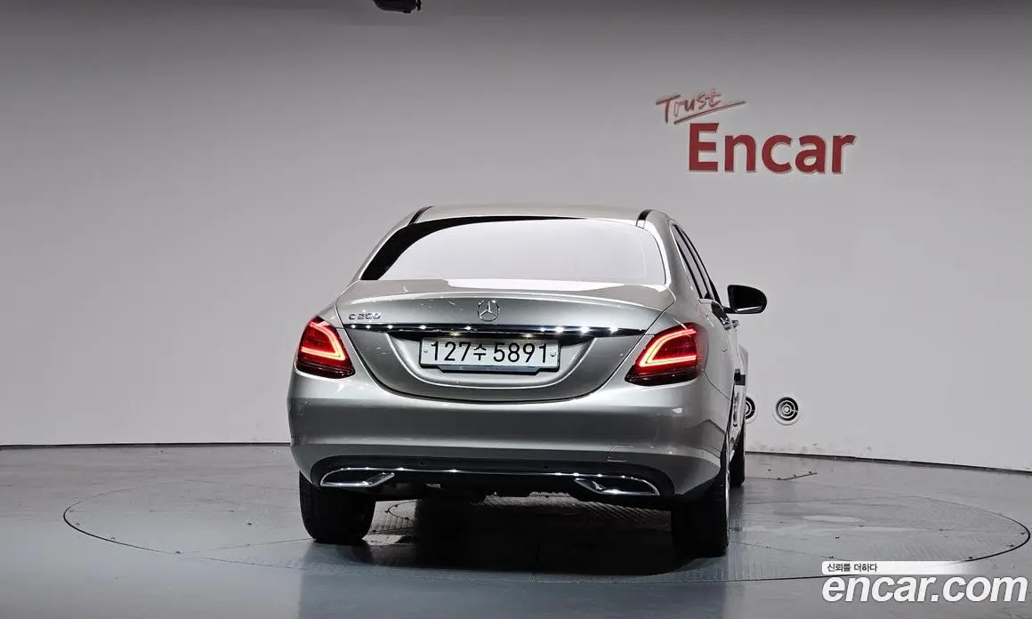 Mercedes-Benz C-Class 2020 2.0 автомат (гидро), фото 3 Mercedes-Benz C-Class 2020 2.0 автомат (гидро), фото 3