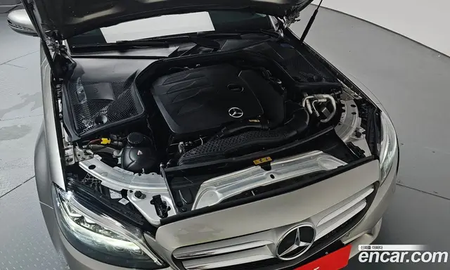 Mercedes-Benz C-Class 2020 2.0 автомат (гидро), миниатюра 5 Mercedes-Benz C-Class 2020 2.0 автомат (гидро), миниатюра 5