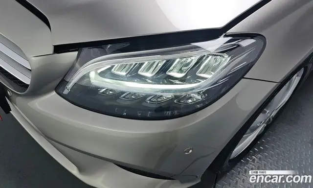 Mercedes-Benz C-Class 2020 2.0 автомат (гидро), миниатюра 7 Mercedes-Benz C-Class 2020 2.0 автомат (гидро), миниатюра 7