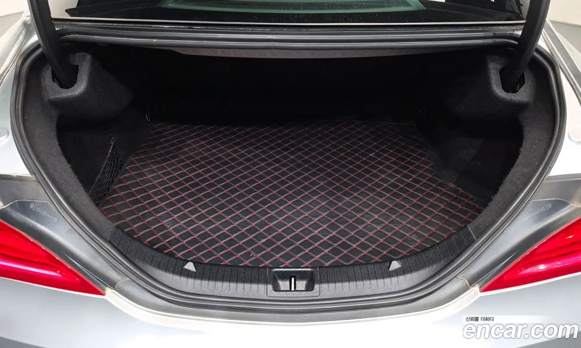 Mercedes-Benz CLA-Class 2015 2.0 автомат (гидро), фото 17 Mercedes-Benz CLA-Class 2015 2.0 автомат (гидро), фото 17