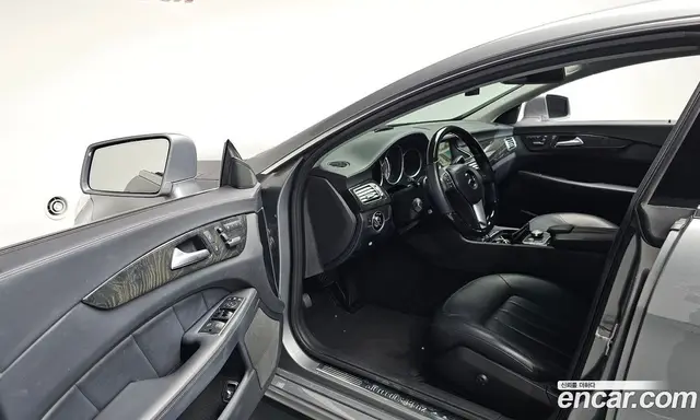 Mercedes-Benz CLS-Class 2012 3.5 автомат (гидро), миниатюра 12
