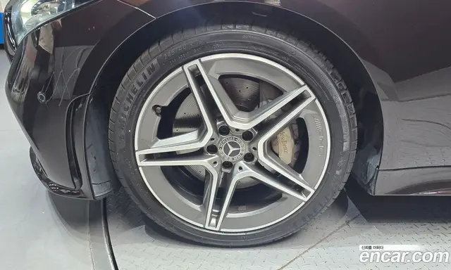 Mercedes-Benz CLS-Class 2019 1.9 автомат (гидро), миниатюра 5