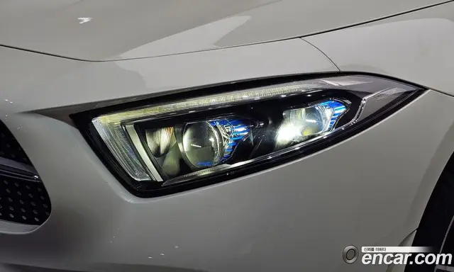 Mercedes-Benz CLS-Class 2020 3.0 автомат (гидро), миниатюра 8