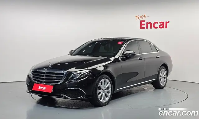 Mercedes-Benz E-Class, 2018, 63 886 км
