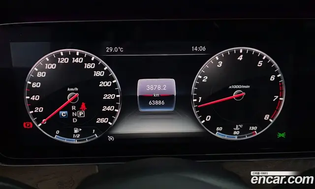 Mercedes-Benz E-Class 2018 2.0 автомат (гидро), миниатюра 11 Mercedes-Benz E-Class 2018 2.0 автомат (гидро), миниатюра 11