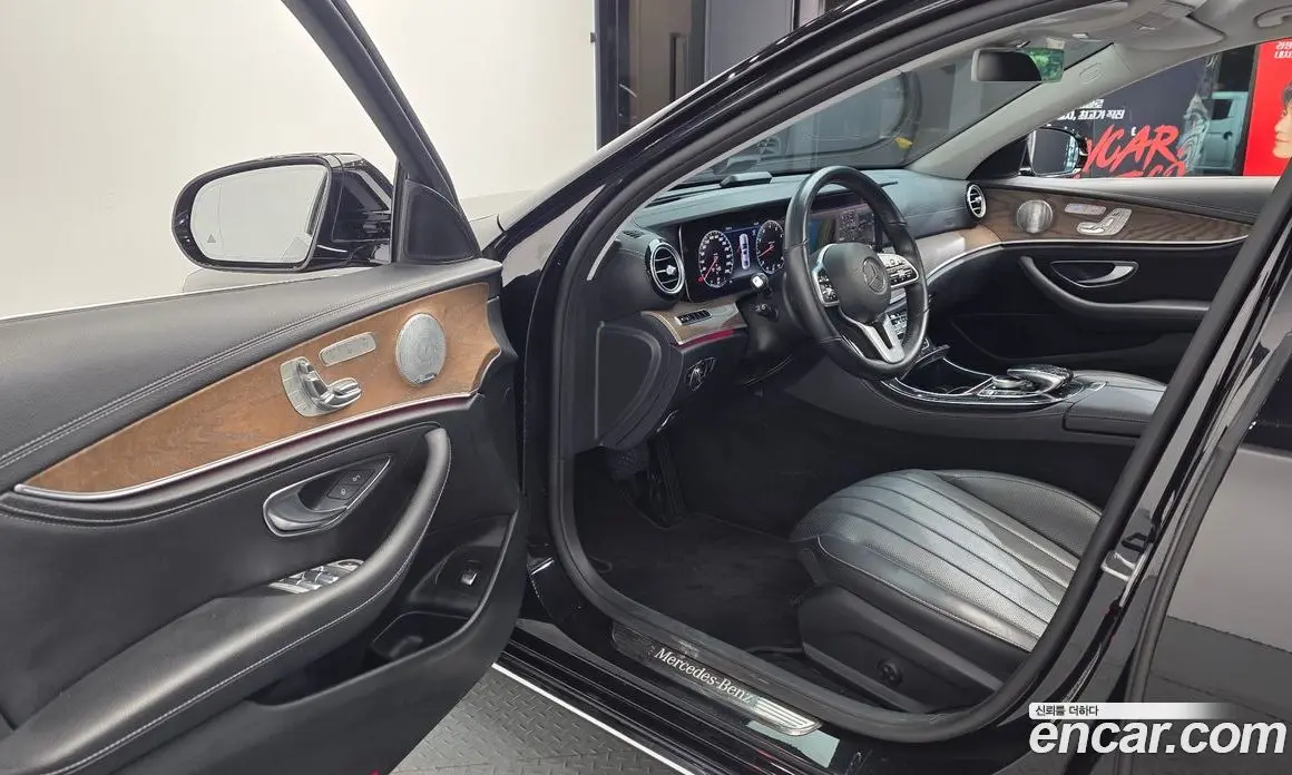 Mercedes-Benz E-Class 2018 2.0 автомат (гидро), фото 13 Mercedes-Benz E-Class 2018 2.0 автомат (гидро), фото 13